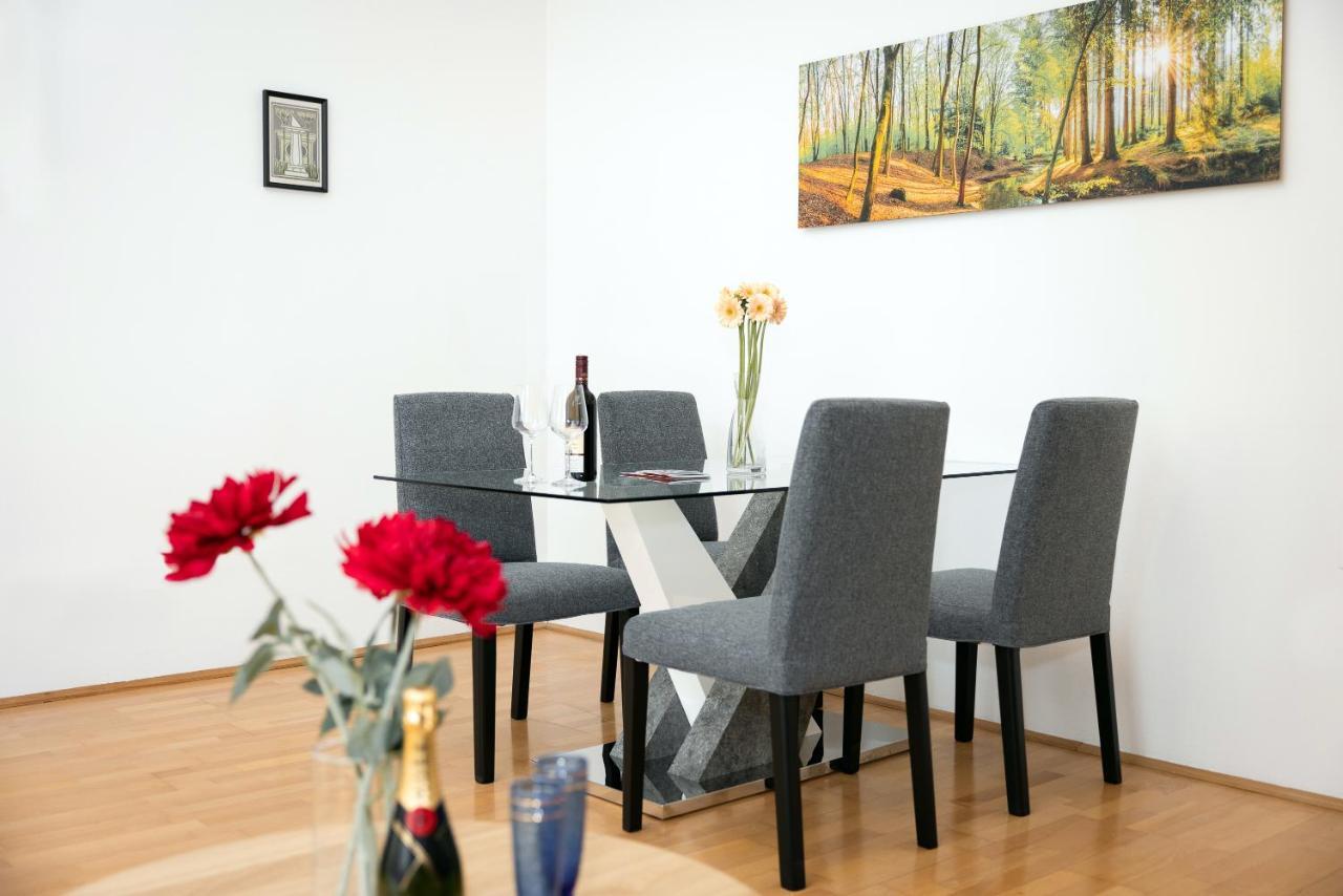 Premium 80 M2 Apartment - Free Parking Bécs Kültér fotó