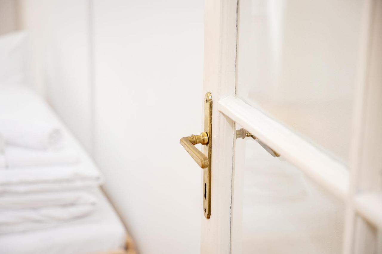 Premium 80 M2 Apartment - Free Parking Bécs Kültér fotó