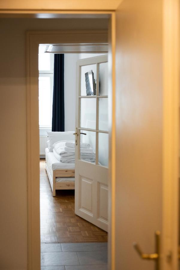 Premium 80 M2 Apartment - Free Parking Bécs Kültér fotó